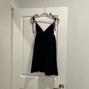 Hearts Flutter Mini Dress Black